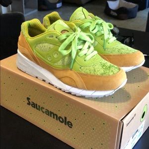 Pre Owned Saucony Shadow 6000 “Saucamole”